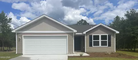 4267 Country Club Blvd, Chipley, FL 32428