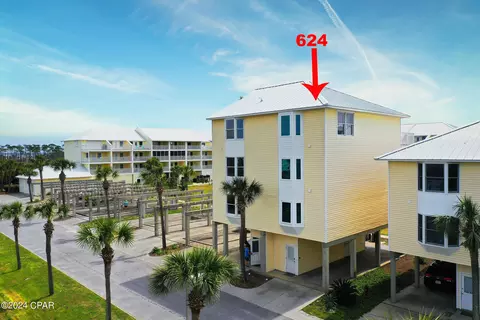 624 Sea Cliff Dr, Port St Joe, FL 32456