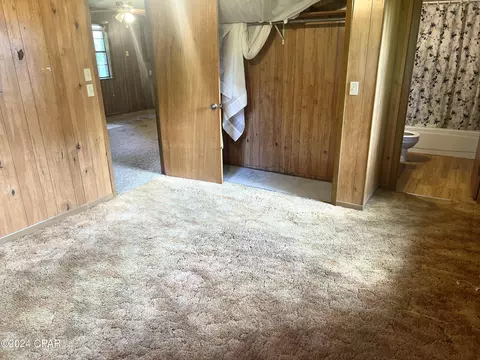 467 1st St, Chipley, FL 32428 photo 8