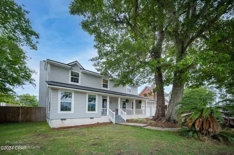 1902 Forest Park Ave, Port St Joe, FL 32456
