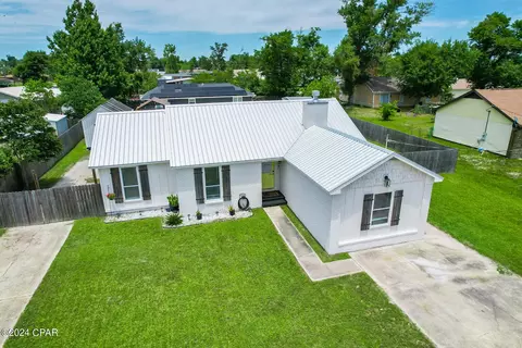 6029 Boat Race Rd, Panama City, FL 32404