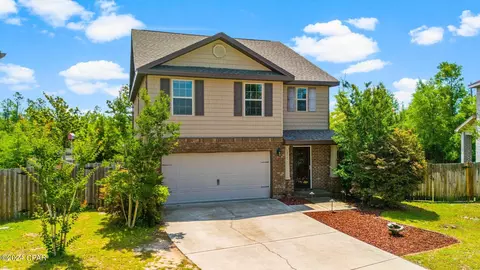 1531 Wateroak Dr, Lynn Haven, FL 32444