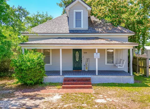 1014 Virginia Ave, Lynn Haven, FL 32444