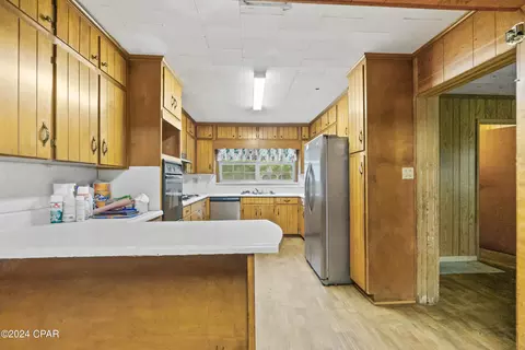 Kitchen - 893 8th St, Chipley, FL 32428 photo 1 of 3