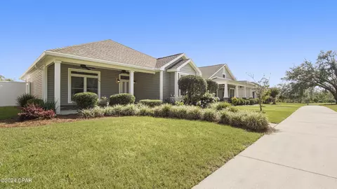 4009 Riverside Dr, Panama City, FL 32404