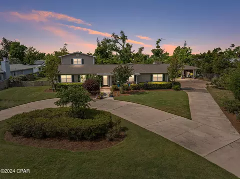 1034 W 8th St, Panama City, FL 32401
