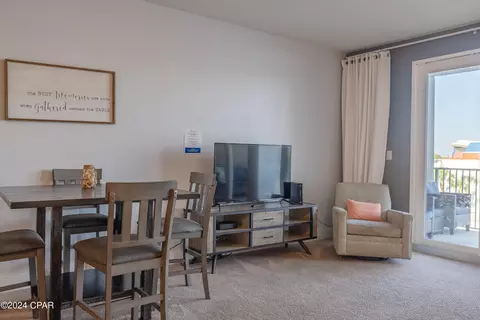 9902 S Thomas Dr #236, Panama City, FL 32408