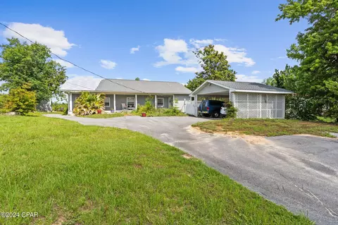 10433 Miller Cir, Youngstown, FL 32466