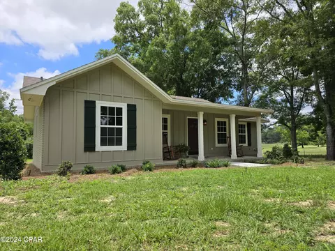 913 W Banfill Ave, Bonifay, FL 32425