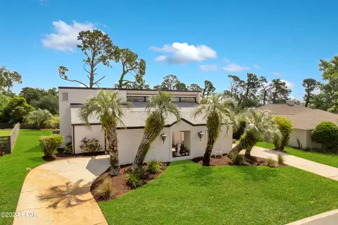 233 Marlin Cir, Panama City, FL 32408