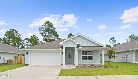 175 Cades Ct, Port St Joe, FL 32456