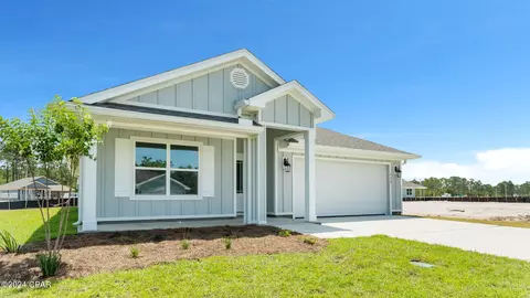 112 Cades Ct, Port St Joe, FL 32456