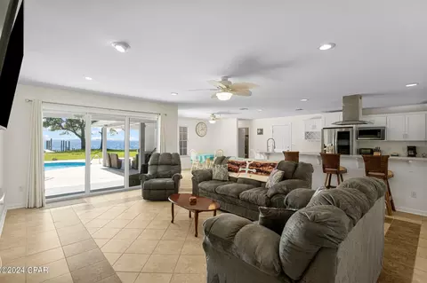 5710 Highway 2297, Panama City, FL 32404