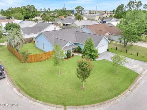 135 Heritage Cir, Panama City Beach, FL 32407