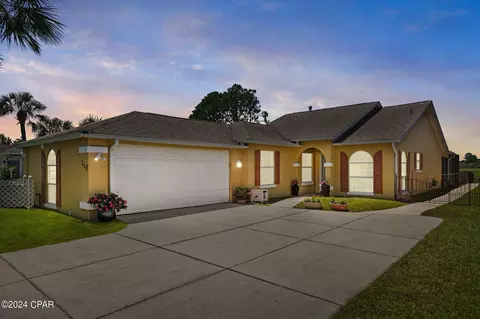 210 S Glades Trl, Panama City Beach, FL 32407