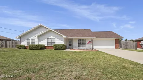 1506 Vermont Ave, Lynn Haven, FL 32444