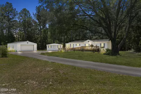 3190 Carter Cir, Chipley, FL 32428