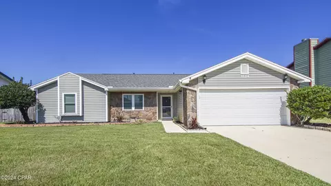 1524 Santa Anita Dr, Lynn Haven, FL 32444
