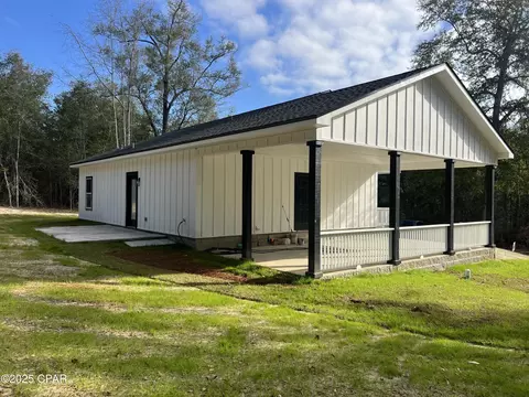 1364 Watts Ave, Chipley, FL 32428 photo 9