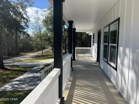 1364 Watts Ave, Chipley, FL 32428 photo 5
