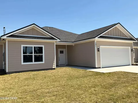 2815 E 16th St, Panama City, FL 32405