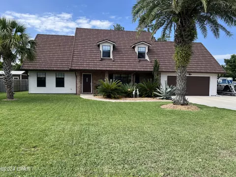 2515 Breezy Ln, Panama City, FL 32405