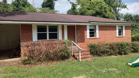 2849 Miltonia Ave, Marianna, FL 32448
