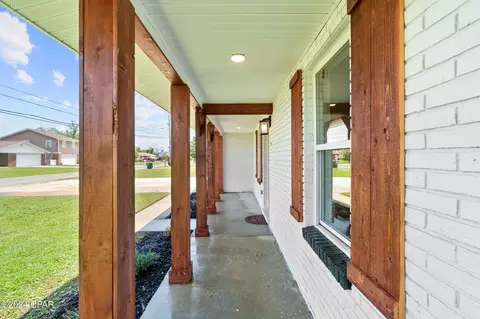 5922 Ivy Rd, Panama City, FL 32404