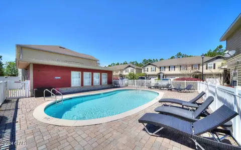 7213 Quail Hollow Dr, Panama City, FL 32408