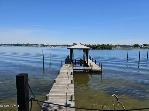 1703 Tyndall Dr, Panama City, FL 32401