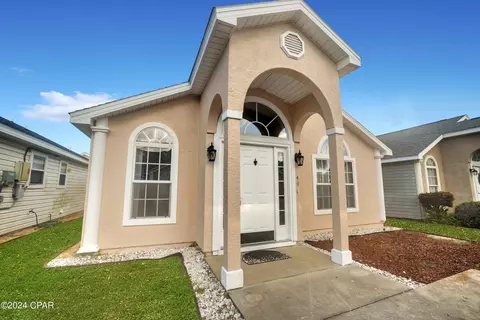 149 Seagrass Way, Panama City Beach, FL 32407