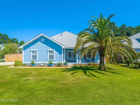 706 Lyndell Cir, Panama City Beach, FL 32407