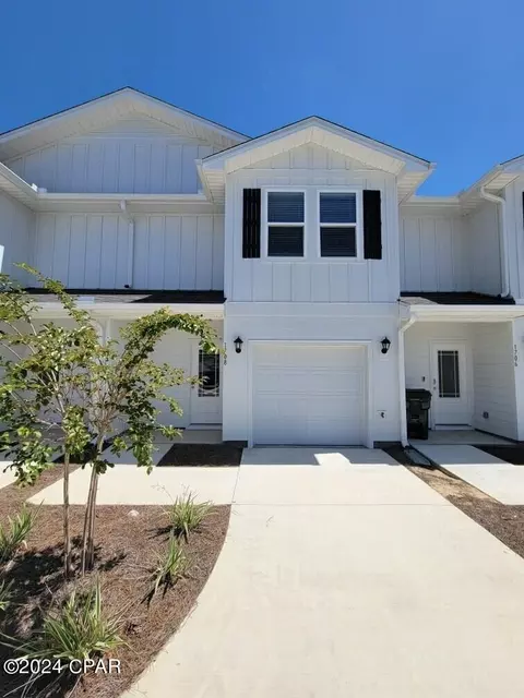 1708 Jakes Dr, Panama City, FL 32405