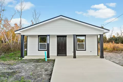3806 E 2nd Plz, Panama City, FL 32401