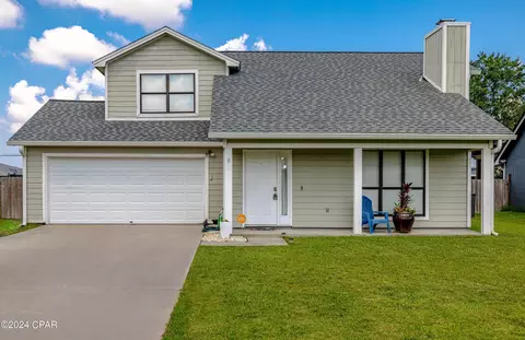 2402 Jason Dr, Lynn Haven, FL 32444