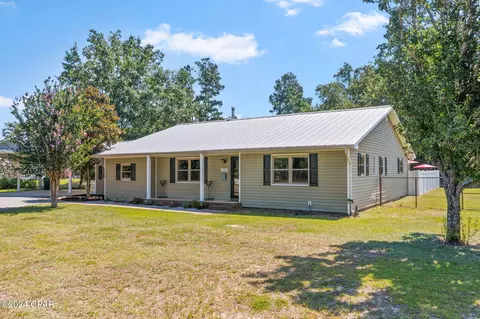 3266 Main St, Cottondale, FL 32431