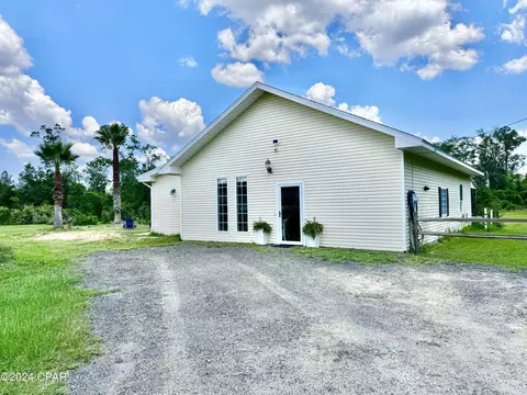 11815 Gardenia St, Fountain, FL 32438