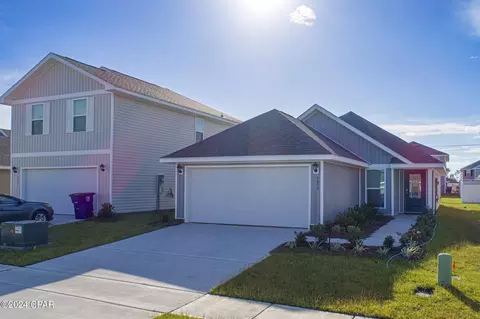 6635 Kettles St, Panama City, FL 32404