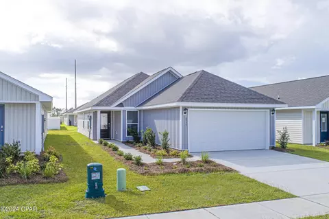 6595 Kettles St, Panama City, FL 32404