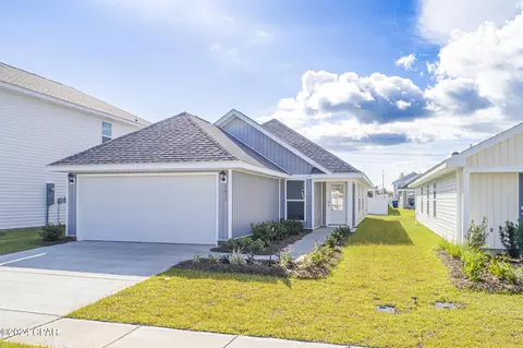 6611 Kettles St, Panama City, FL 32404