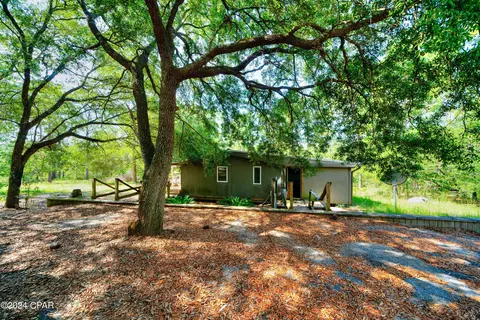 4309 Pinto Ln, Chipley, FL 32428