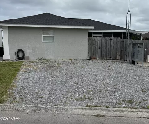1312 Capri Dr, Panama City, FL 32405