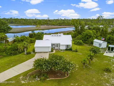 515 Blue Heron Dr, Panama City, FL 32404