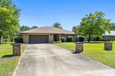 3564 Westbrook Dr, Chipley, FL 32428 photo 3