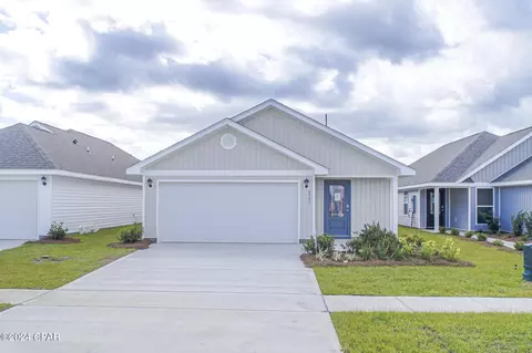 6591 Kettles St, Panama City, FL 32404