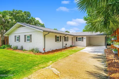 190 Cobb Rd, Panama City Beach, FL 32413