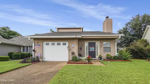 105 Ridgecrest Ct, Panama City, FL 32405