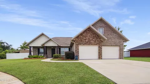 3738 Bay Tree Ct, Lynn Haven, FL 32444