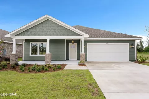 3812 Red Deer Cir, Panama City, FL 32404