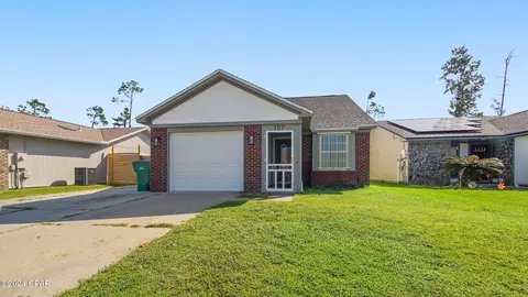 152 Kristine Blvd, Panama City, FL 32404